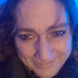 Meet your Posher, Connie